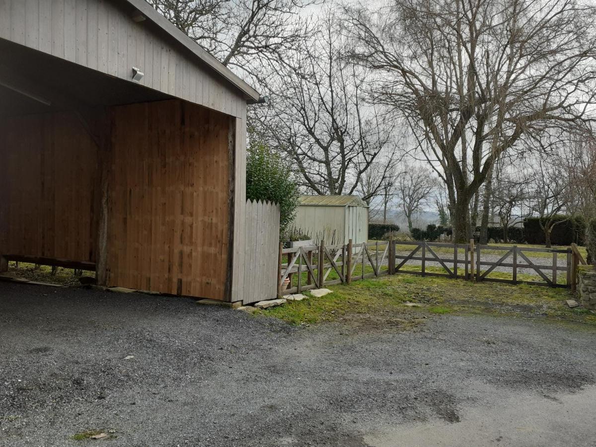 Dans La Maison D'A Cote Azerables Exterior foto